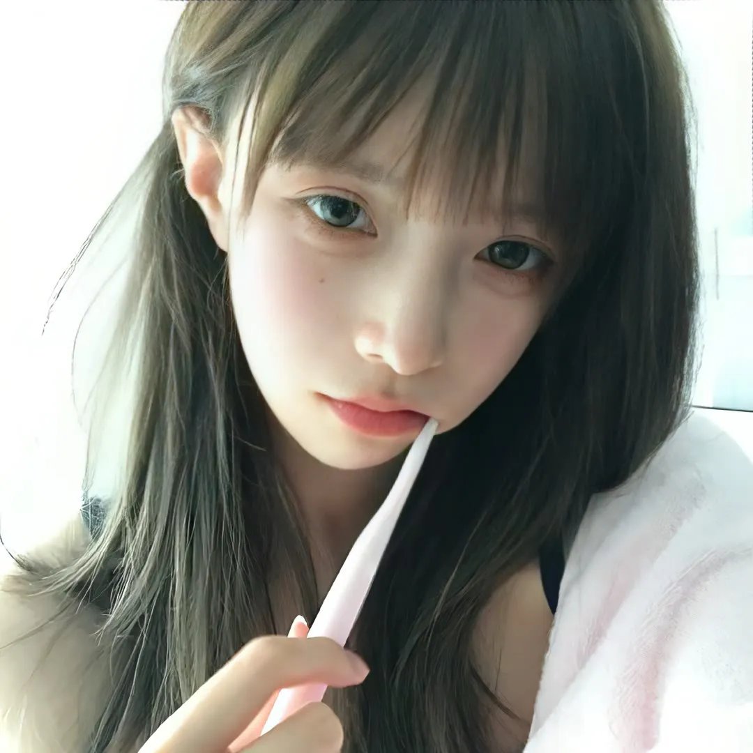 沉默的雪 海报